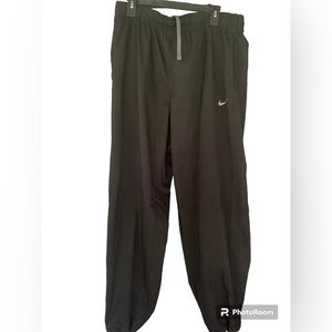 Nike Dry Fit Size XL Joggers. Great Condition!‎